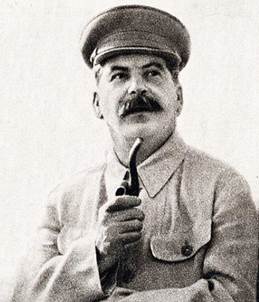 Fotografía de Joseph Stalin, ilustración para el tema sobre cómo engaña a gobernantes seculares-políticos del mundo.
